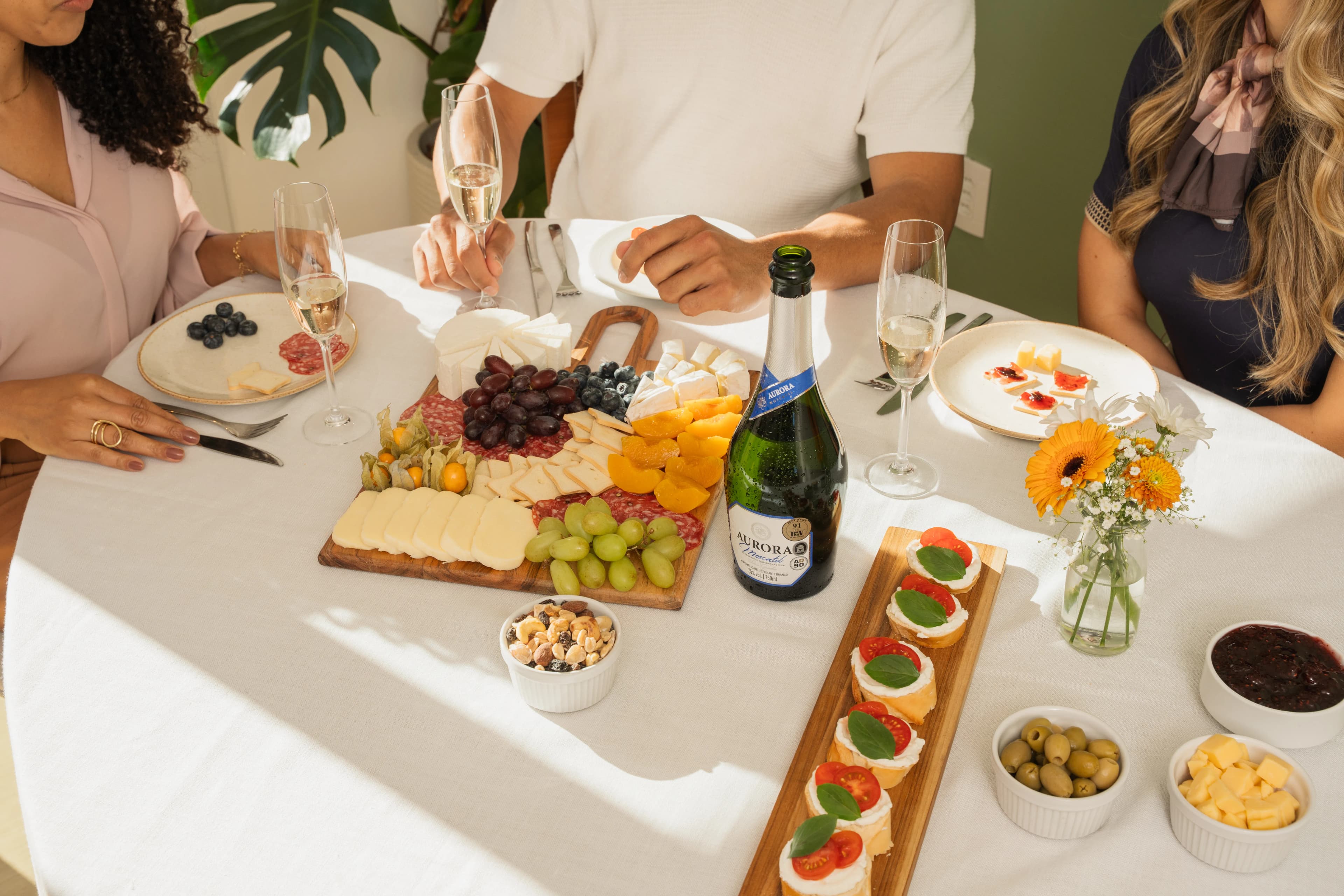 Aurora Selecao gallery image 5 of 54