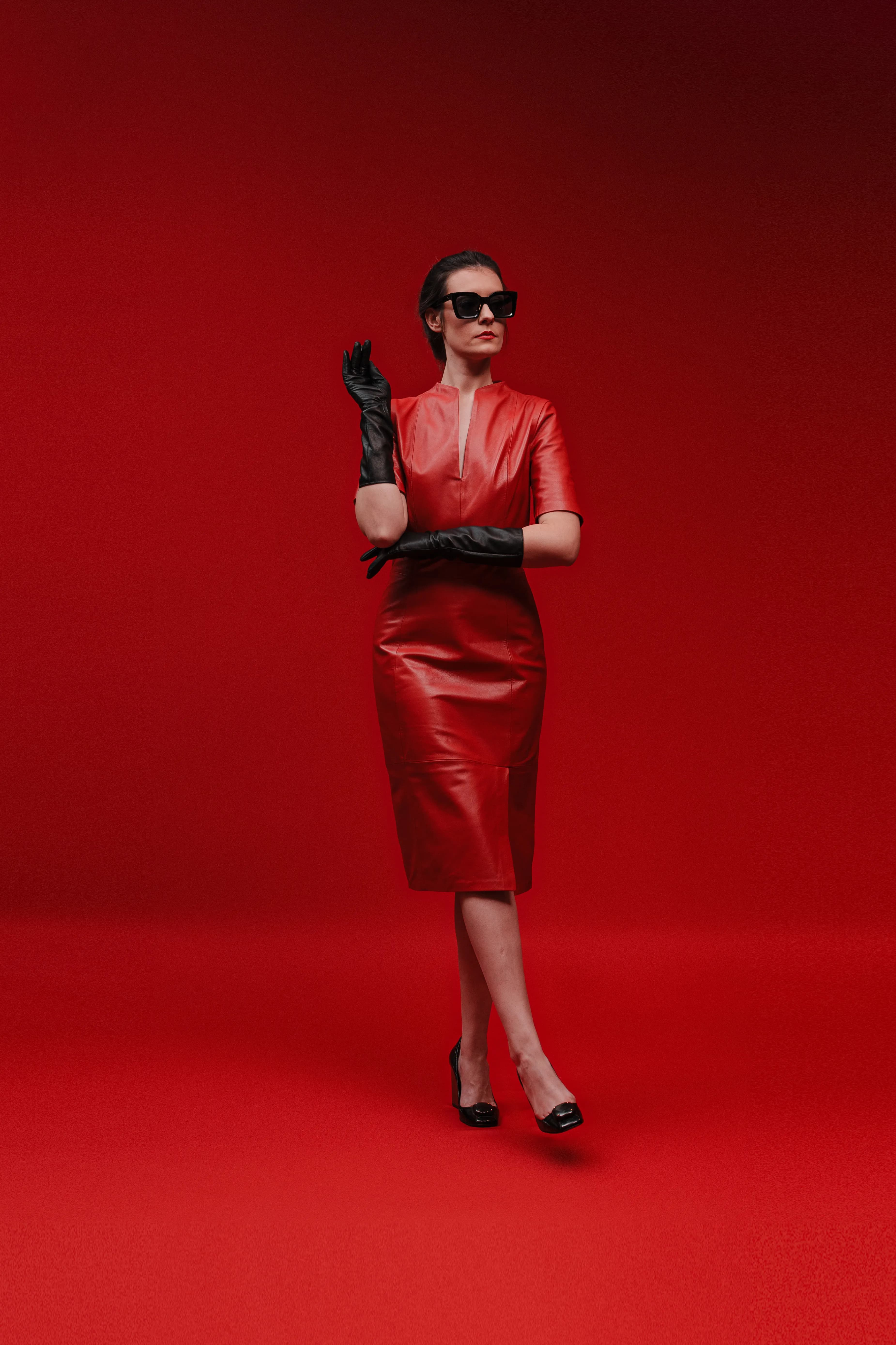 A. Estivanin Editorial gallery image 2 of 45